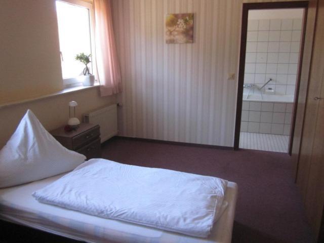 Waldhotel Marienheide Bagian luar foto