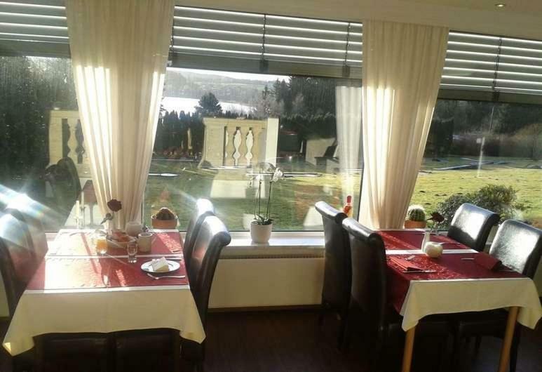 Waldhotel Marienheide Bagian luar foto